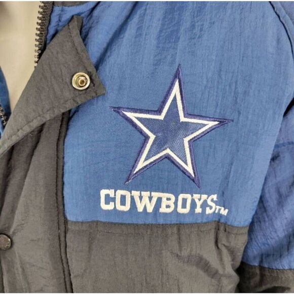 Dallas Cowboys Pro Player NFL VTG Spell Out full Zip hooded Puffer Jacket Medium - Picture 11 of 14